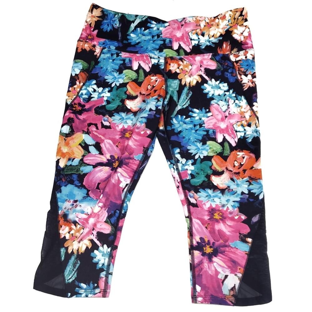 Capezio | Floral Pattern Mesh Panel Crop Leggings